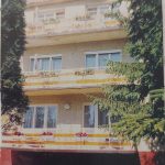 Hévíz csendes központhoz közeli részén két helyrajzi számon lévő ingatlan és apartman eladó